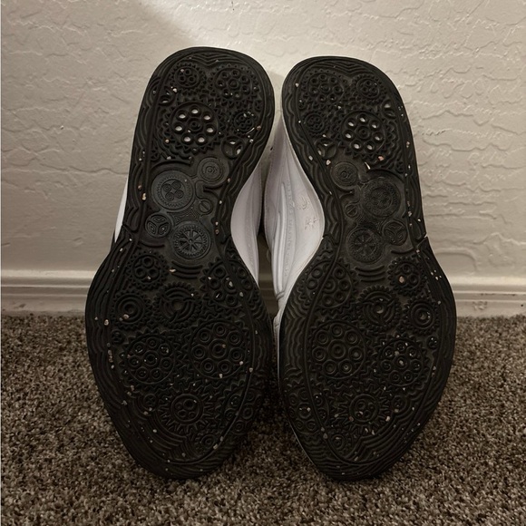 Size 10 - Nike Kevin Durant 16s - Picture 7 of 11
